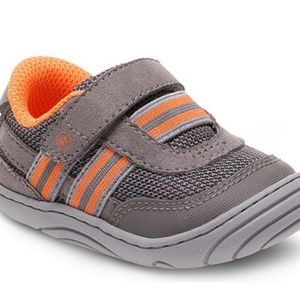 **NEW** Stride Rite Caden Sneaker (Baby & Toddler)